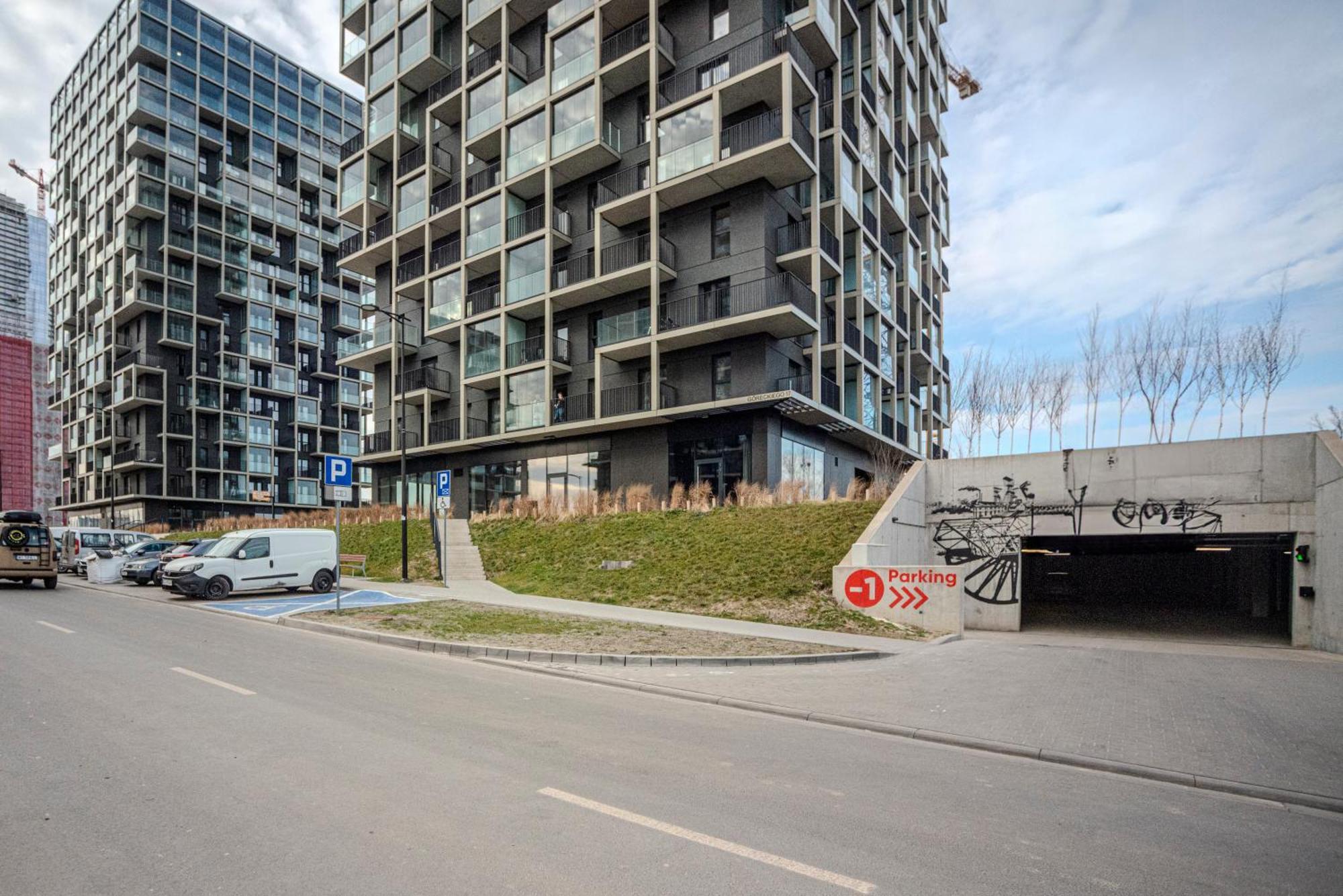 House Pierwsza Dzielnica - Free Parking Apartament *